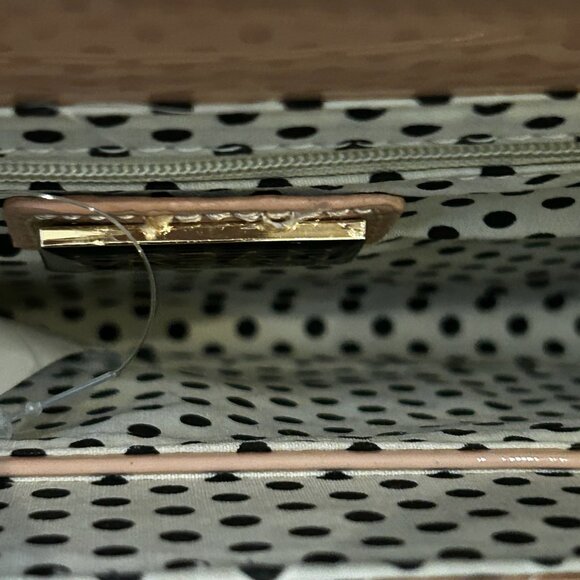 NWT Urban Expressions Vegan Patent Leather Cross Body Clutch - Picture 13 of 14